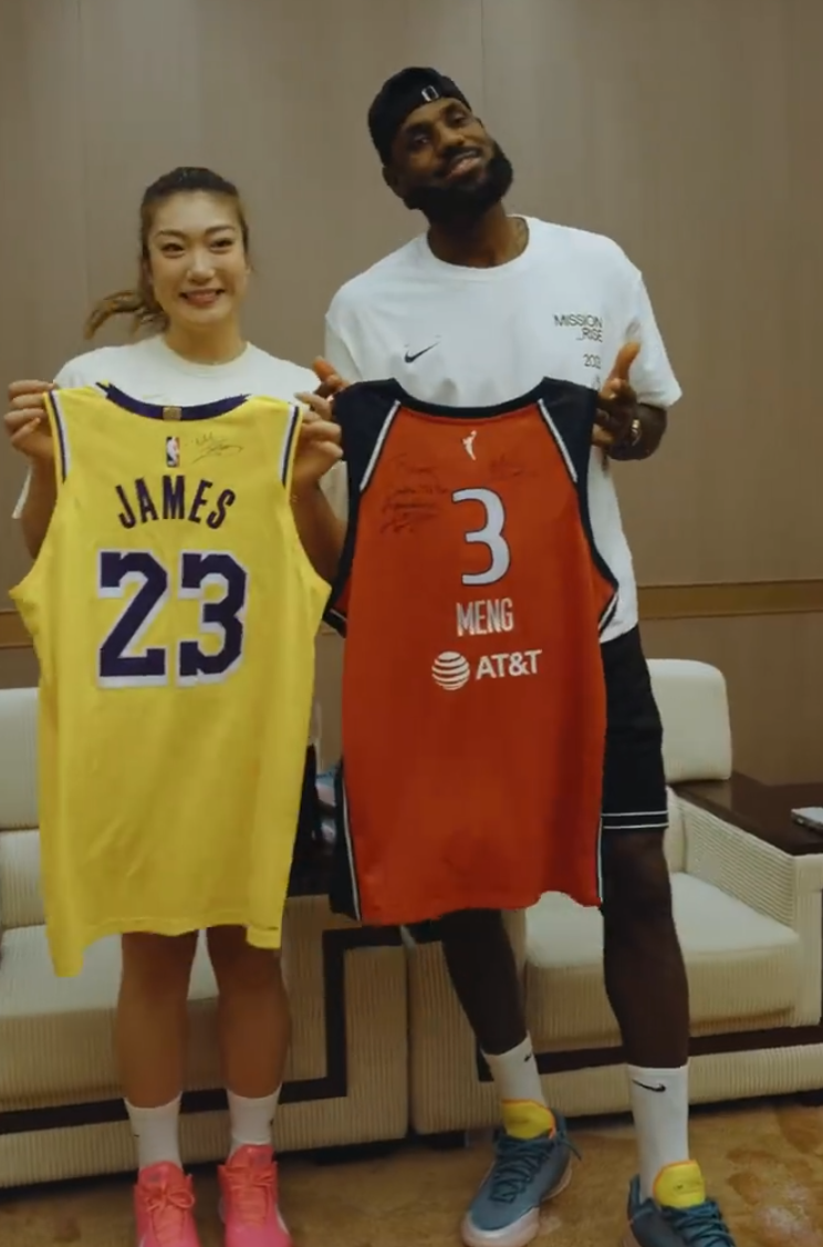 本人的亲自, 贾赛琪等现, dingy