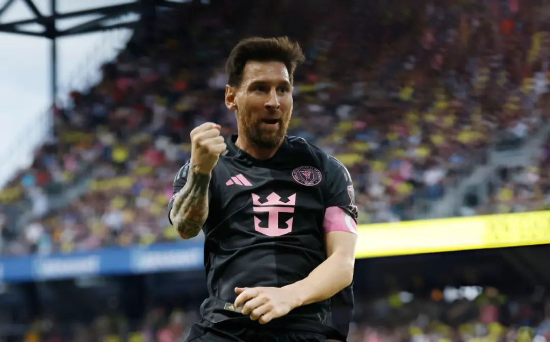 迈阿密国际, 梅西在禁区, 裂表演