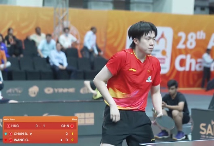 yEboZ, 了当地歌手 yEboZ, 了当地歌手