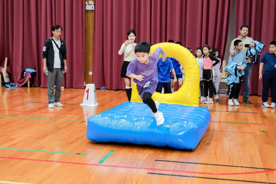 超级障碍赛 超级障碍赛